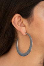 Load image into Gallery viewer, Moon Beam - Black Earrings