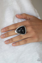 Load image into Gallery viewer, Stone Scene - Black Ring
