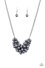 Load image into Gallery viewer, Grandiose Glimmer - Black Necklace