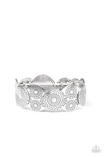 Load image into Gallery viewer, Pleasantly Posy - Silver Bracelet