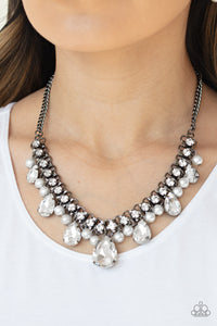 Knockout Queen - Black Necklace