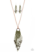Load image into Gallery viewer, It’s Beyond MACRAME! - Green Necklace
