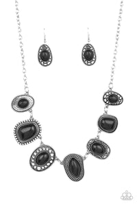 Albuquerque Artisan - Black Necklace