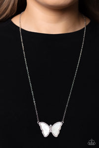 SHELL-bound - White Necklace